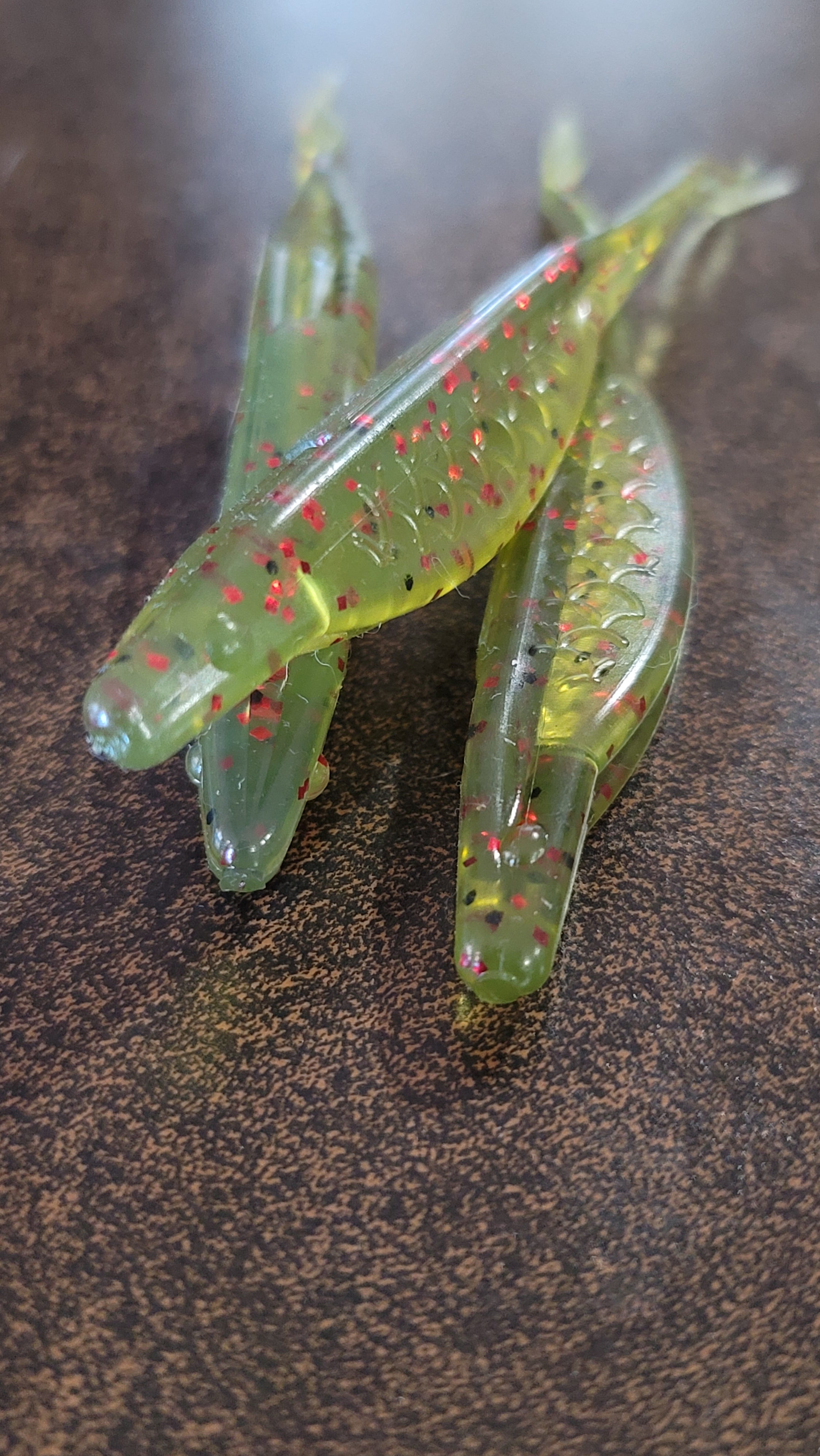 Angled Split Tailed Crush