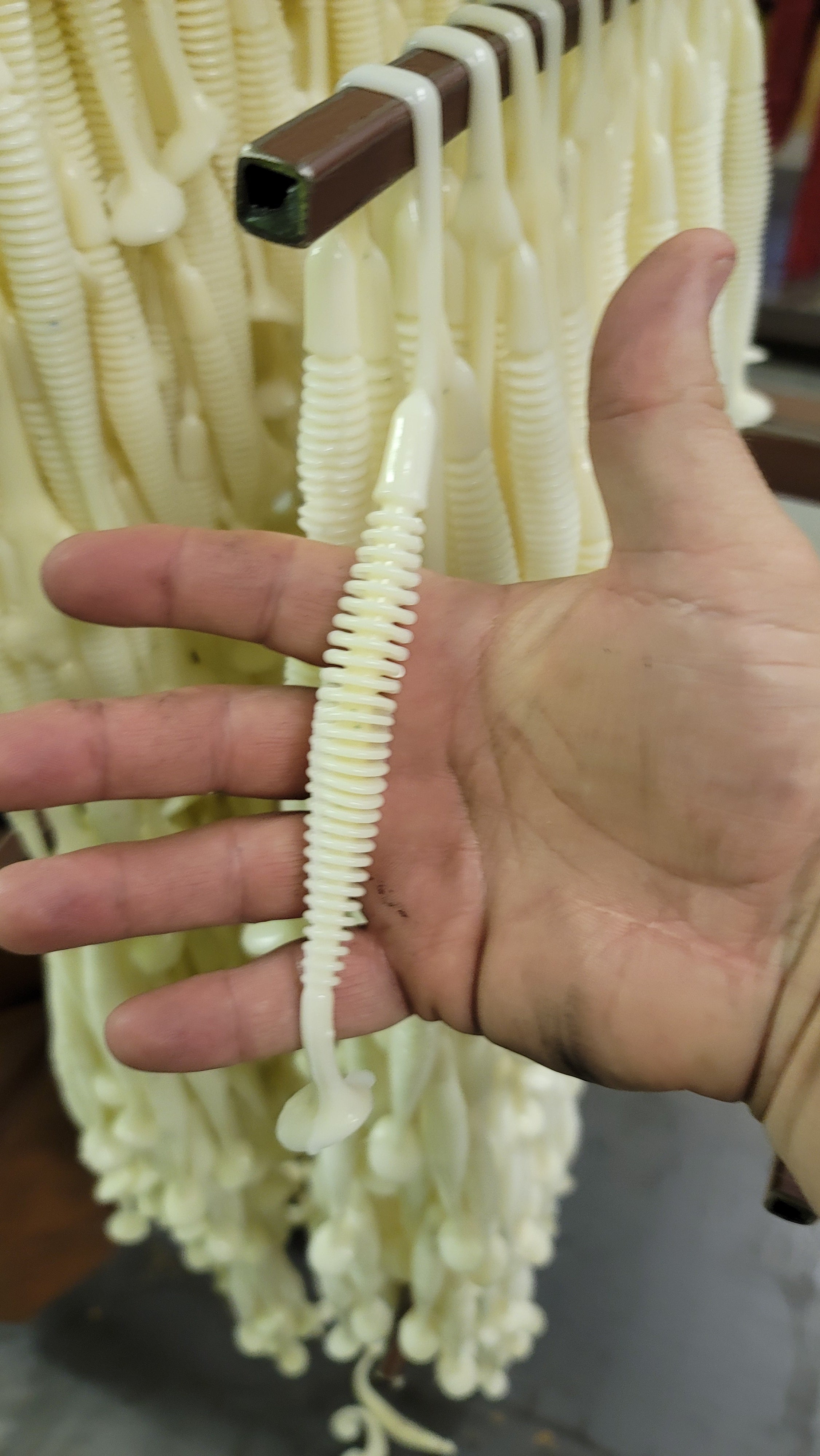 Paddletail, Ribbed 5"